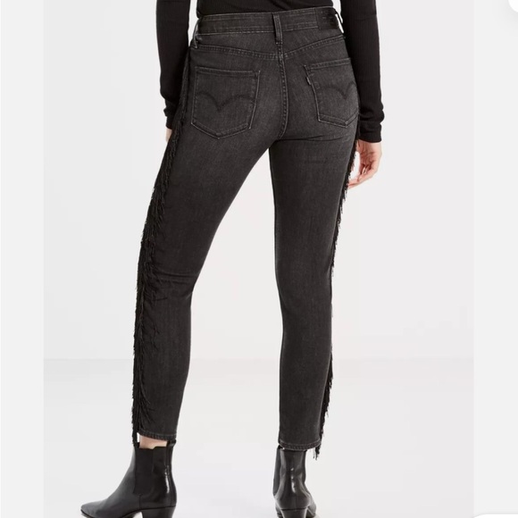 Levi's Limited 721 Fringe-Trim Skinny Ankle Jeans Black womens Size 24 - Picture 3 of 11
